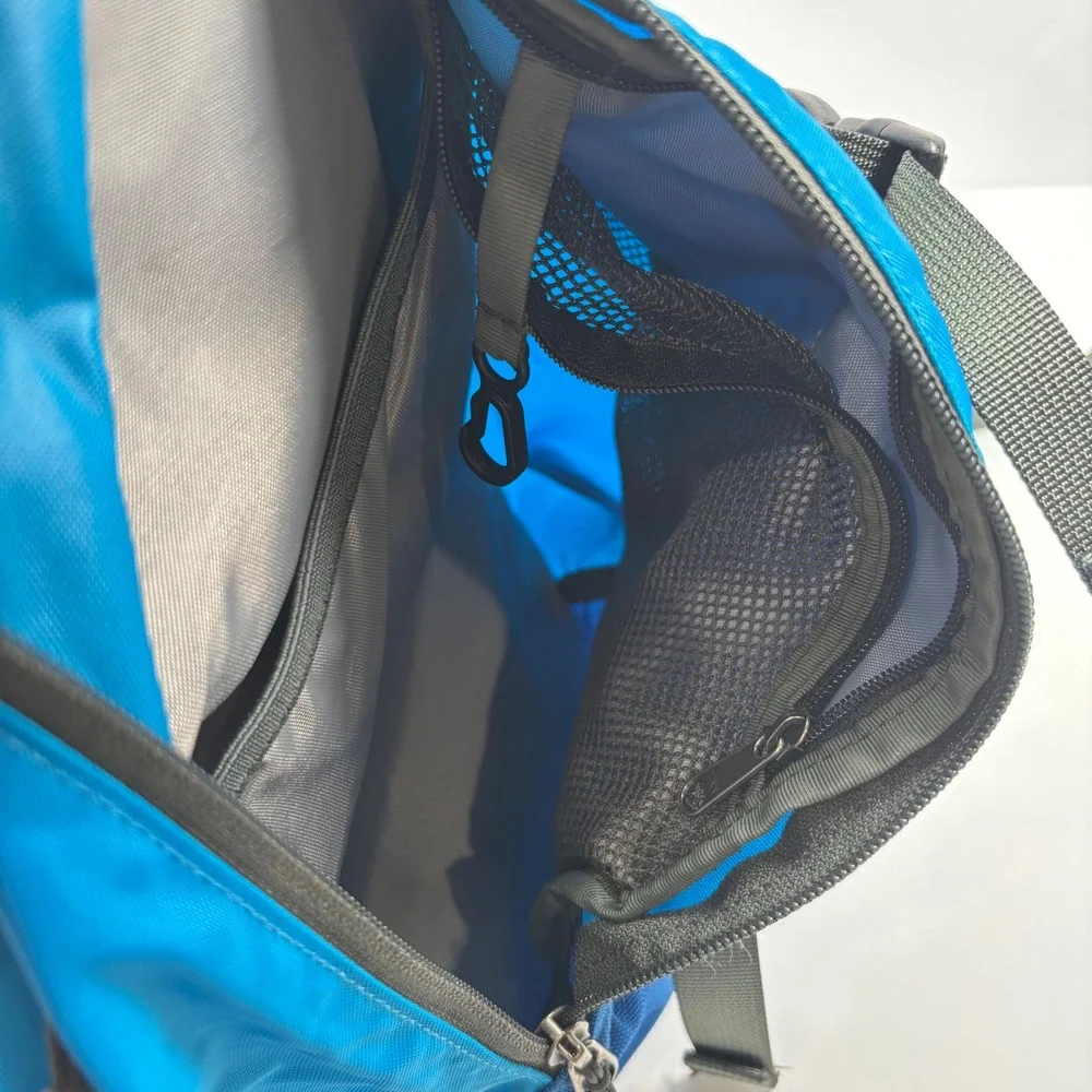 Patagonia Unisex 8L Sling Bag Atom Blue Crossbody Backpack Tudorza Pressard Logo